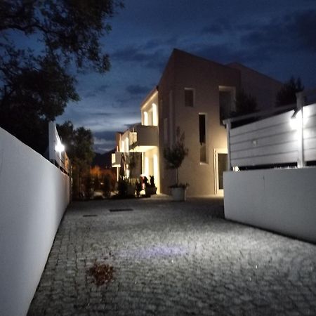 Villa Est San Teodoro  Bagian luar foto