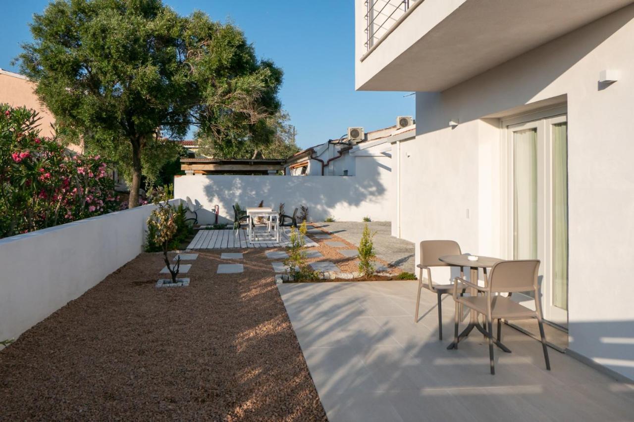 Villa Est San Teodoro  Bagian luar foto