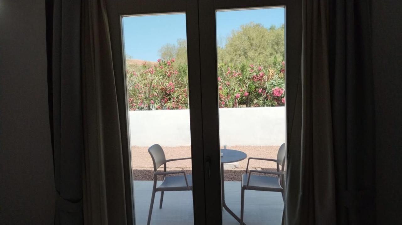 Villa Est San Teodoro  Bagian luar foto